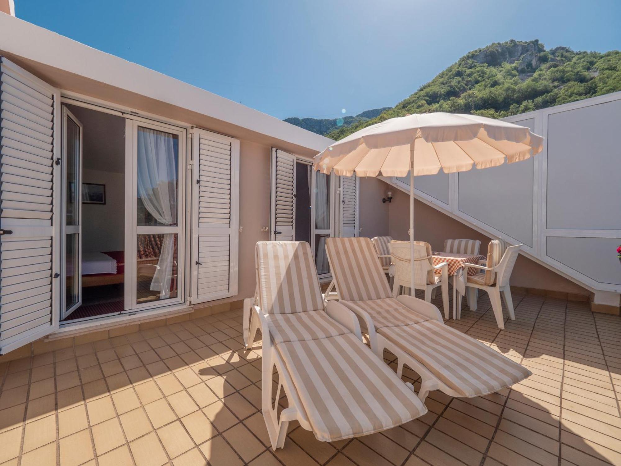 Apartments Marina Sveti Stefan Extérieur photo